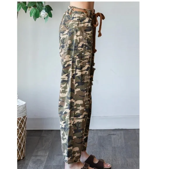 Camouflage Women's Jeans - Picture 6 of 8
